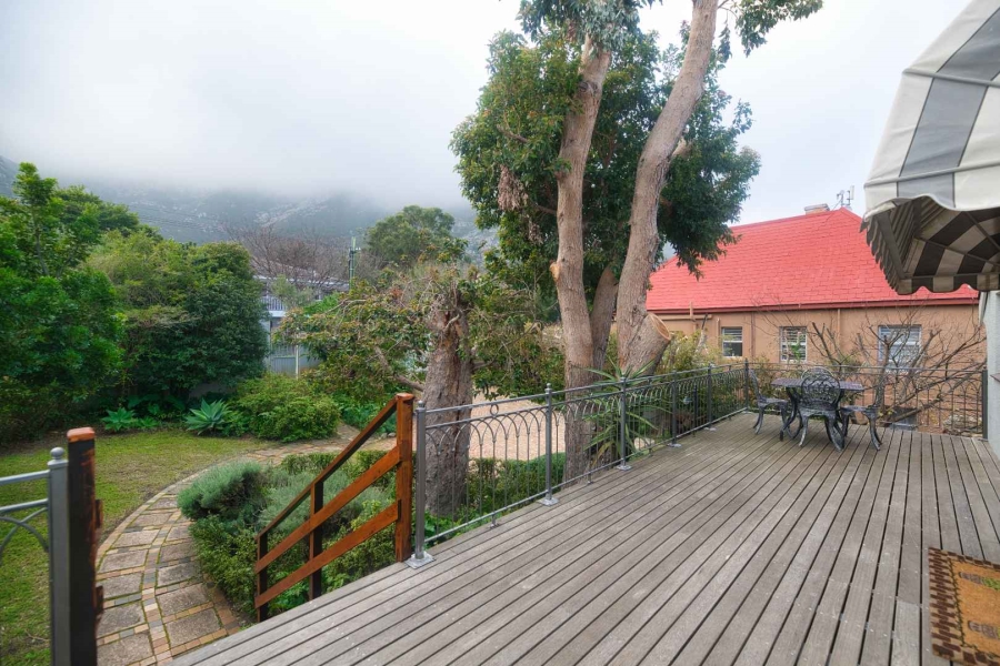 7 Bedroom Property for Sale in Voelklip Western Cape